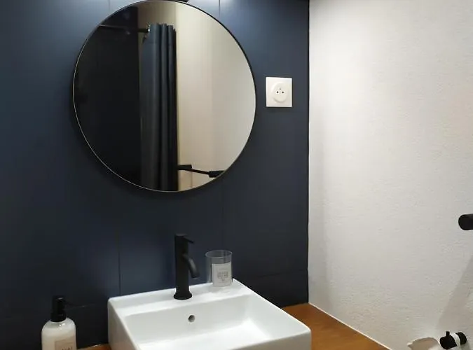 Les Des Beaux Chenes * Mortagne-sur-Sevre